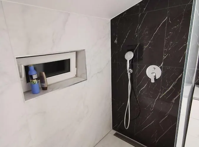 Premium Two-bedroom Apartamento