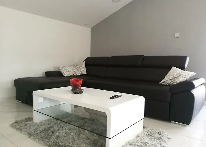 Premium Two-bedroom Viskovo